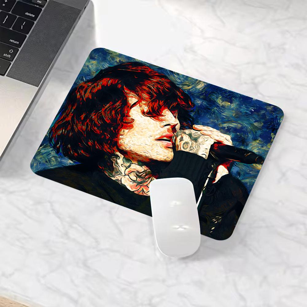 ブリング・ミー・トゥ・ザ・ホライズン マウスギフトパッド P - Laptop Accessories Writing Pad のレビューと価格